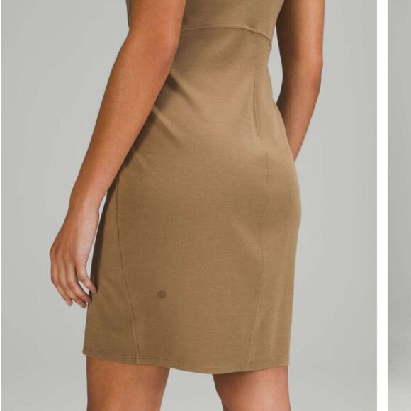 Lululemon Slim-Fit Above-Knee Dress Artifact Tan Size 6 - Picture 4 of 8